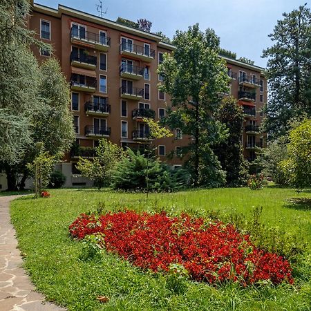 דירות מילאנו Stylish Flat With Balcony - 15 Min To Duomo מראה חיצוני תמונה