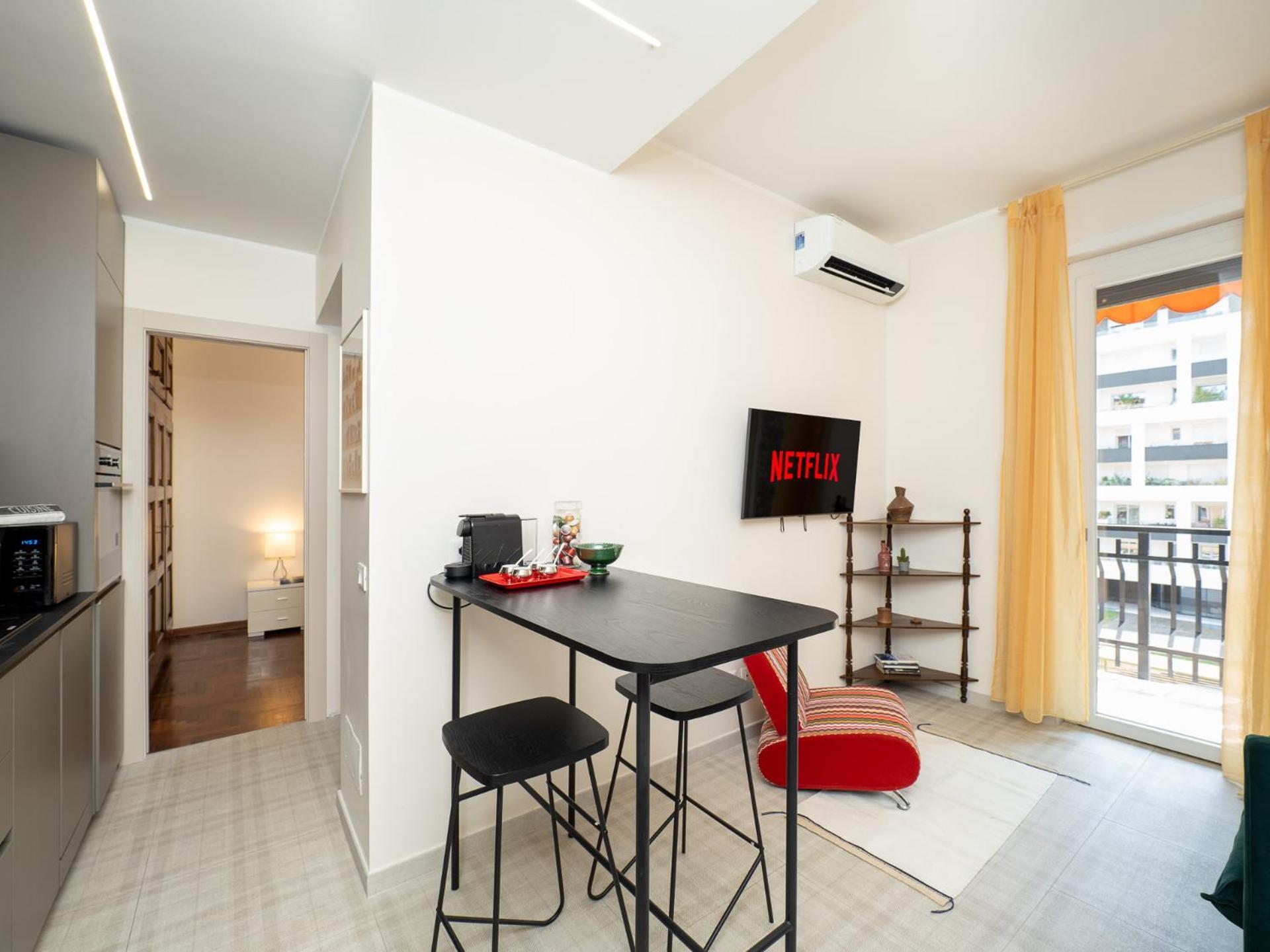 דירות מילאנו Stylish Flat With Balcony - 15 Min To Duomo מראה חיצוני תמונה